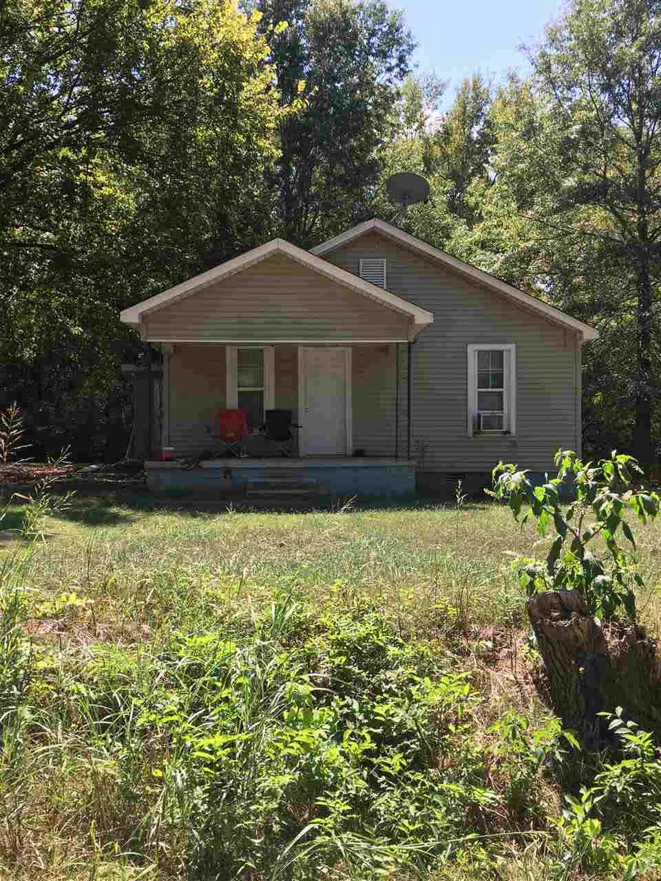 183 Pitts St - Photo 1