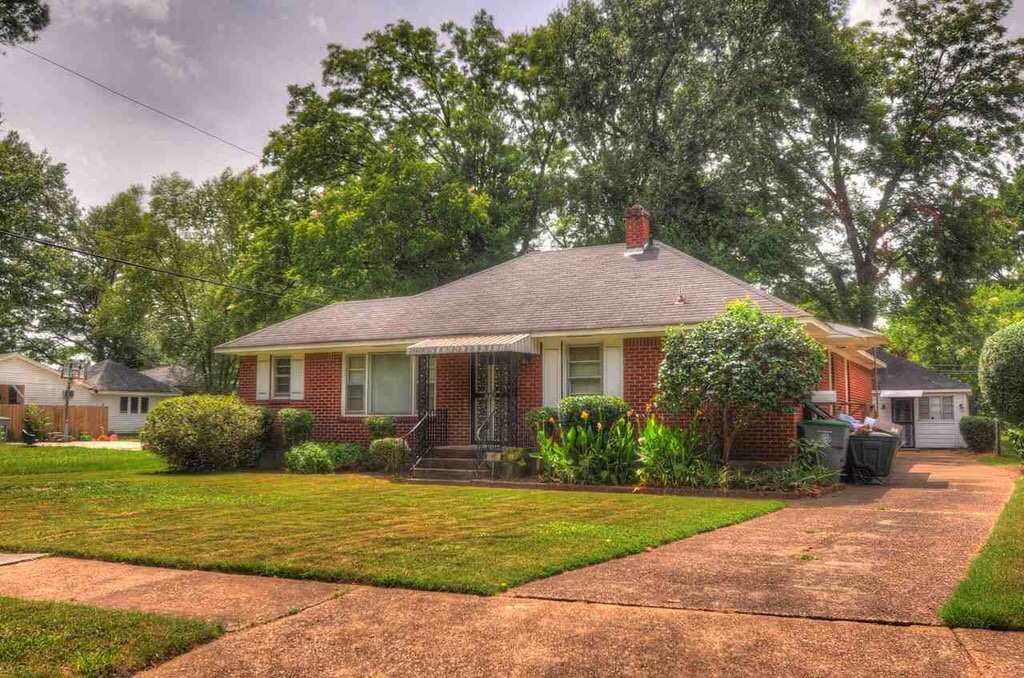 759 Estridge Dr - Photo 1