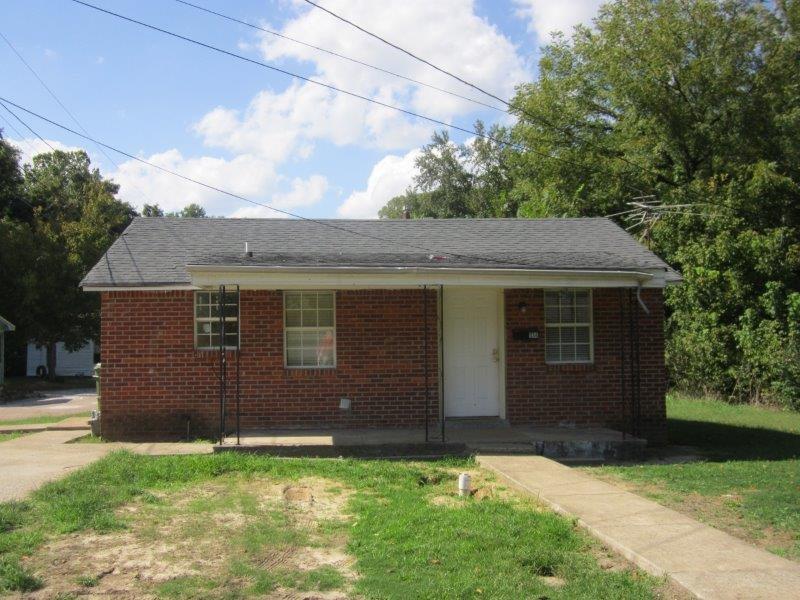 134 Center St - Photo 1