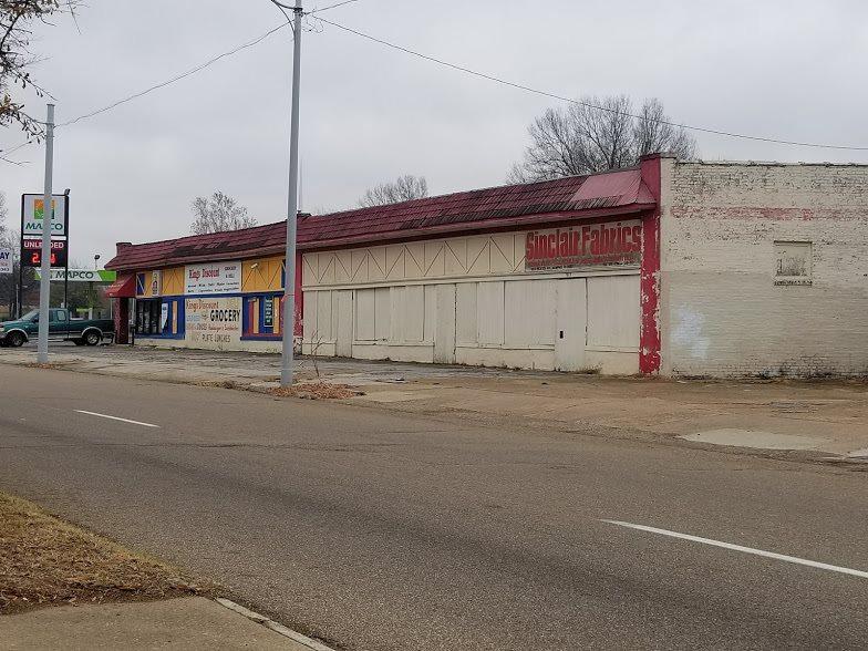 1693 Jackson Ave - Photo 1
