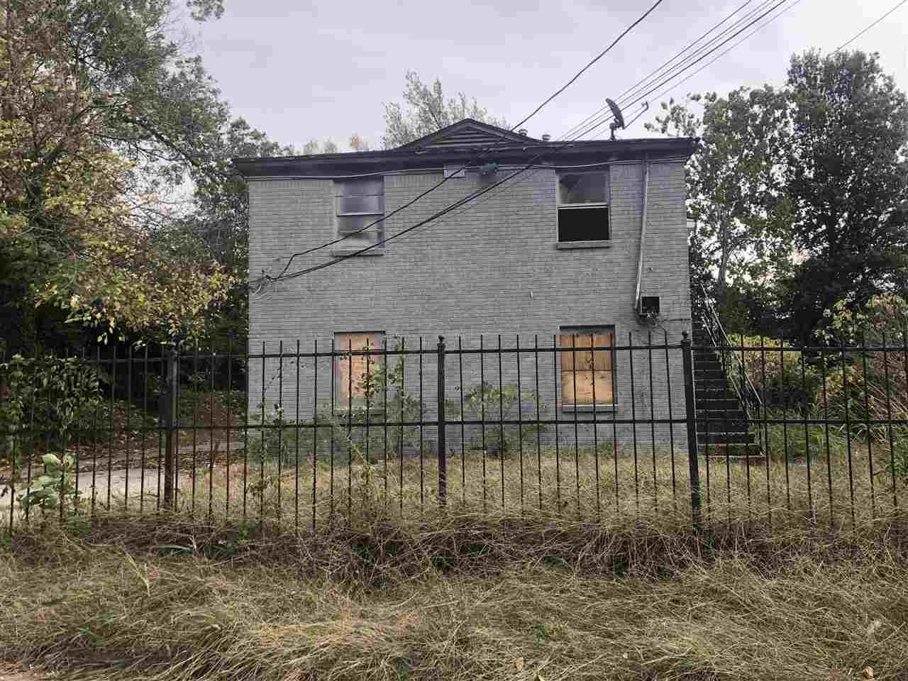 1178 Evergreen St - Photo 1