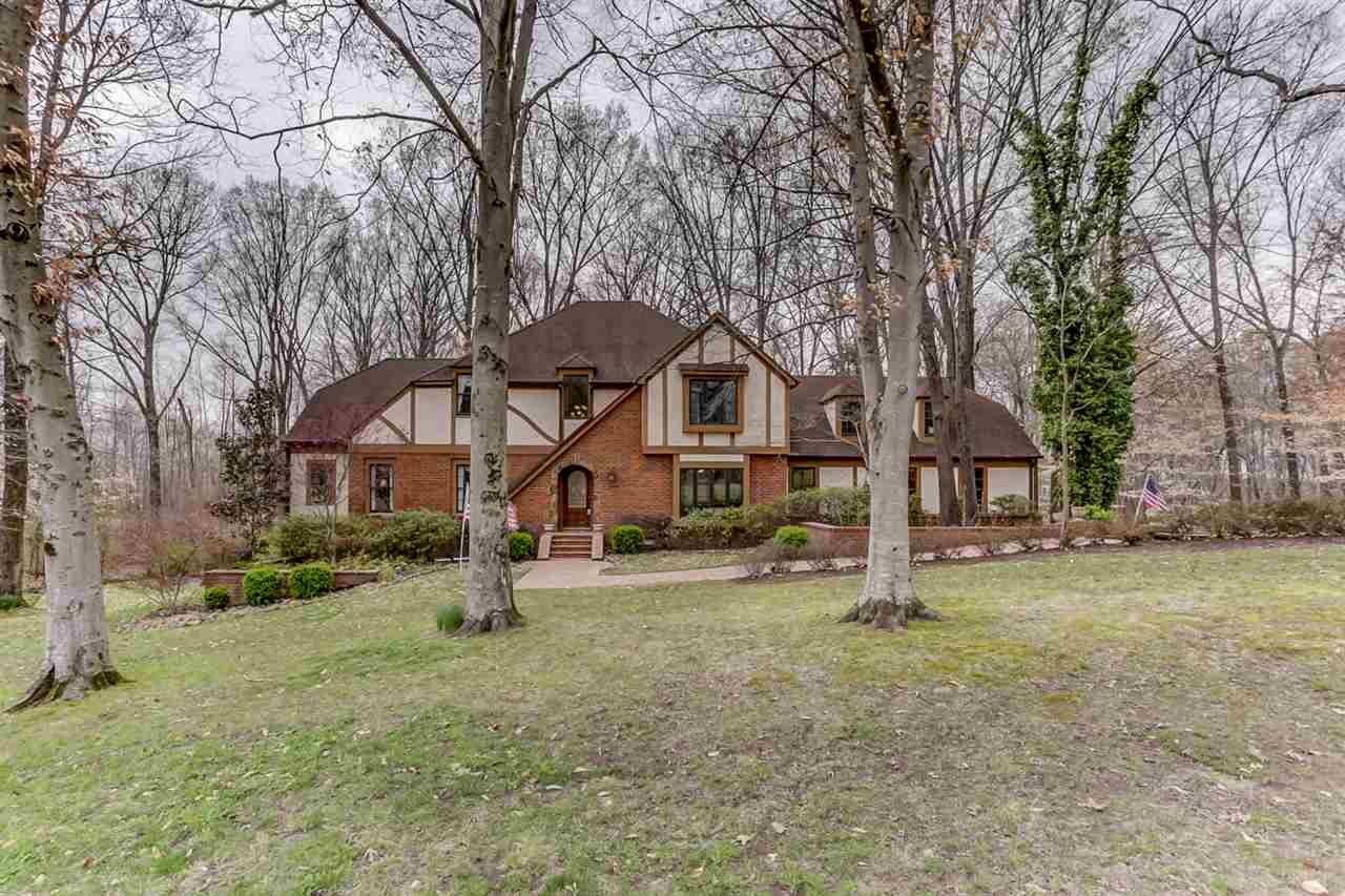 1003 Country Club Rd - Photo 1