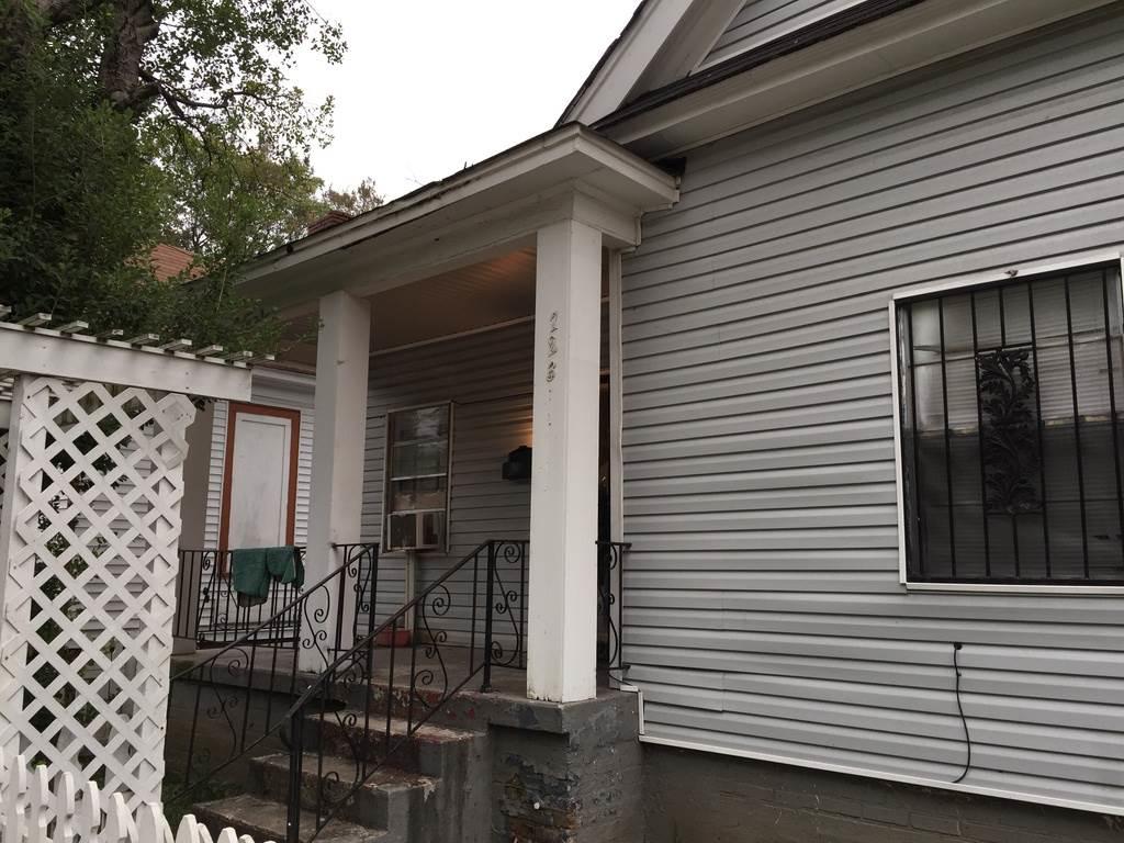723 Trigg Ave - Photo 1