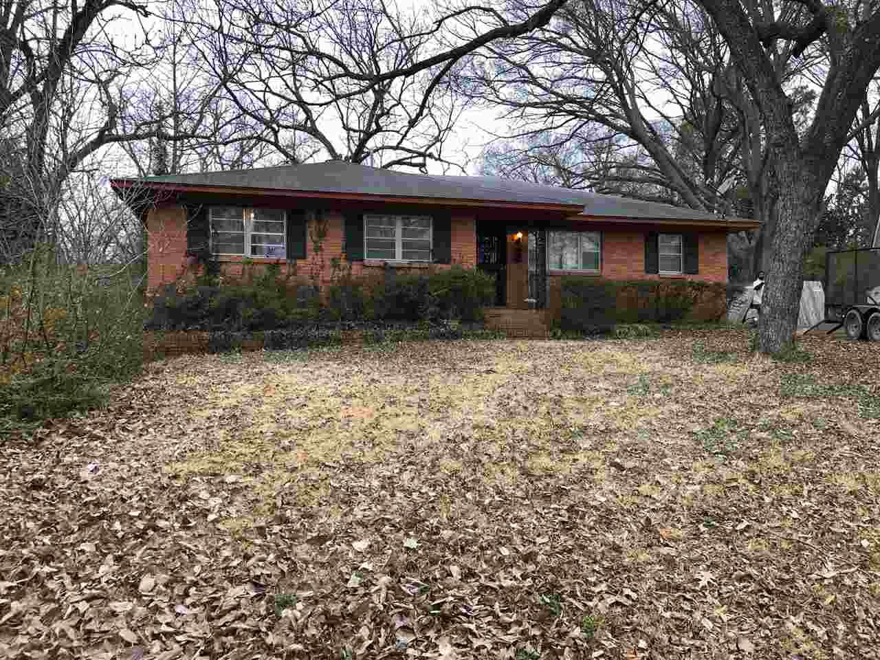 505 Eastbourne Pl - Photo 1