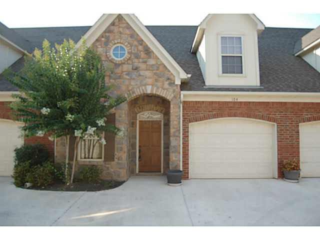 1595 Dexter Grove Ct - Photo 1