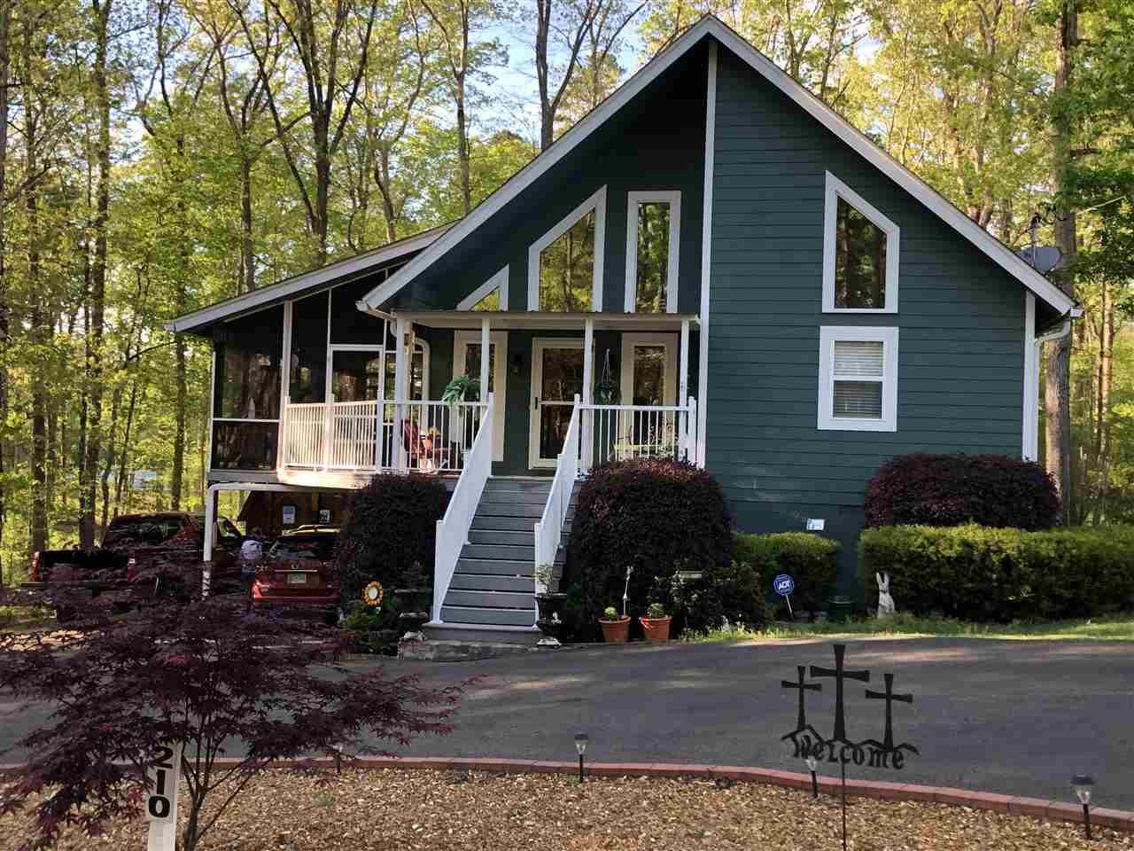 210 Old Rd - Photo 1