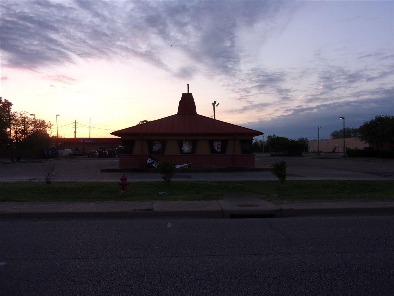 1109 Missouri St - Photo 1