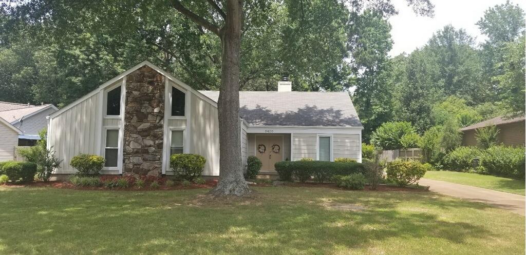 8420 Rembrook Dr - Photo 1