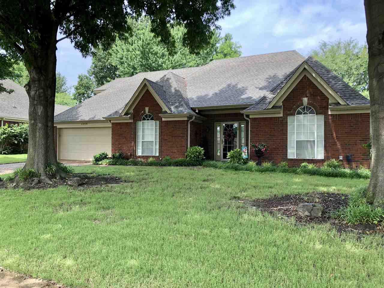 6258 Daybreak Dr - Photo 1