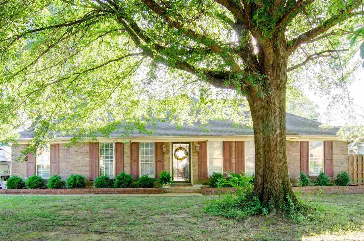 3019 Ingleside Dr - Photo 1