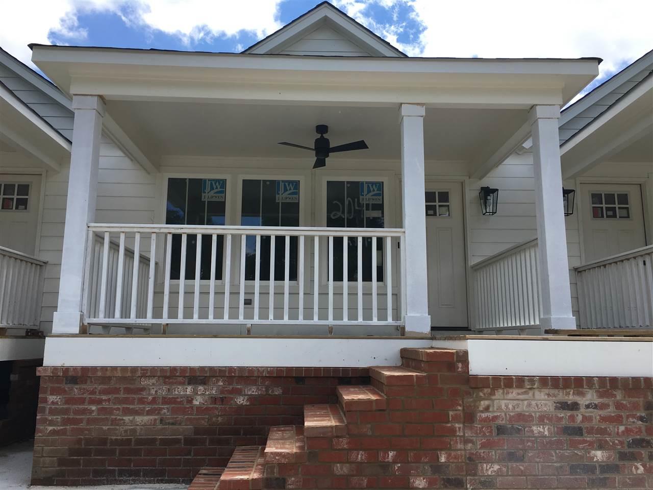 2041 York Ave - Photo 1