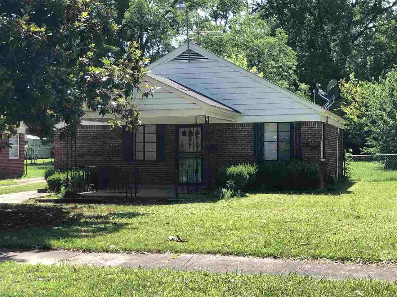 971 Chatwood Rd - Photo 1
