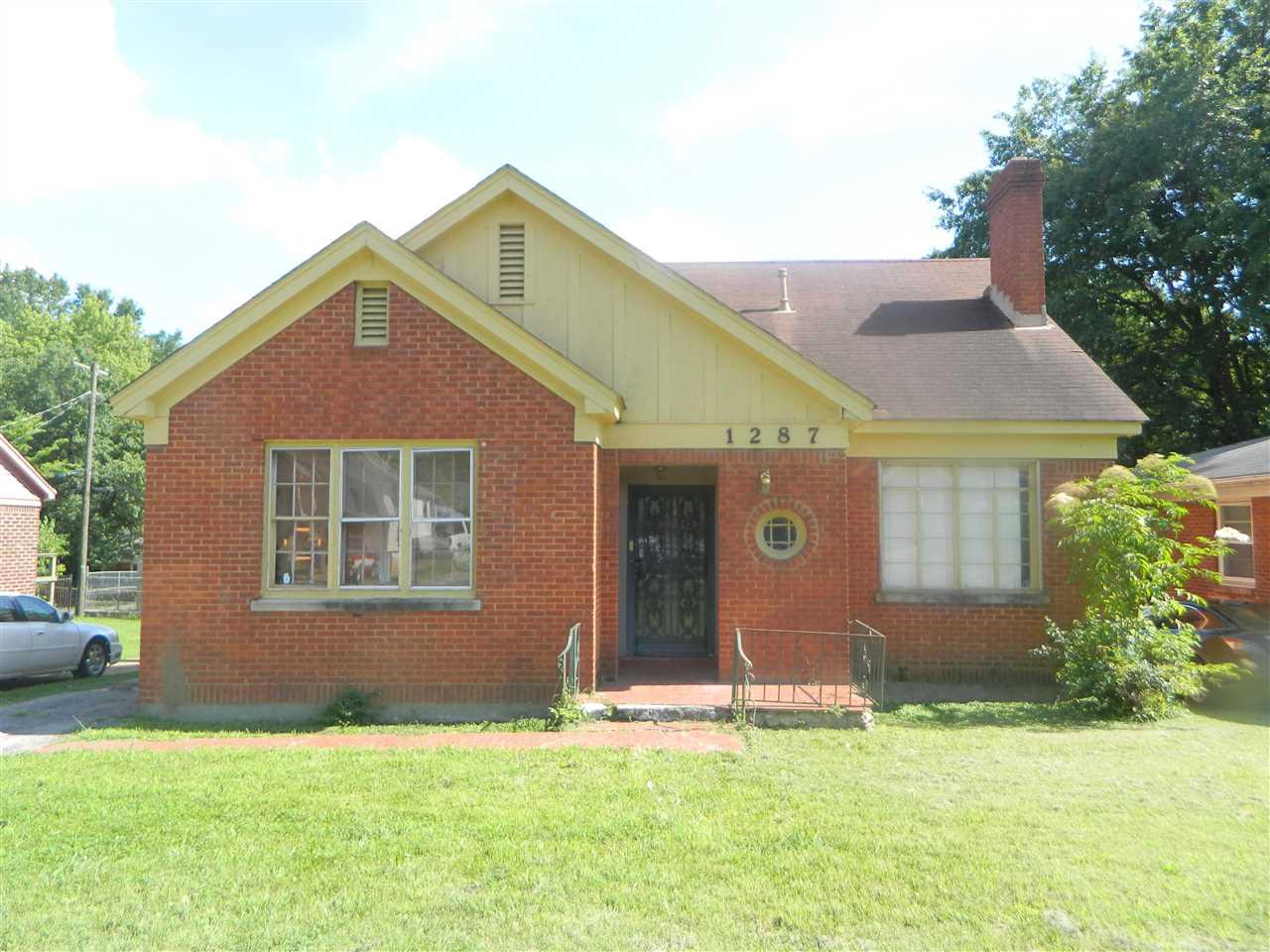 1287 Gill Ave - Photo 1