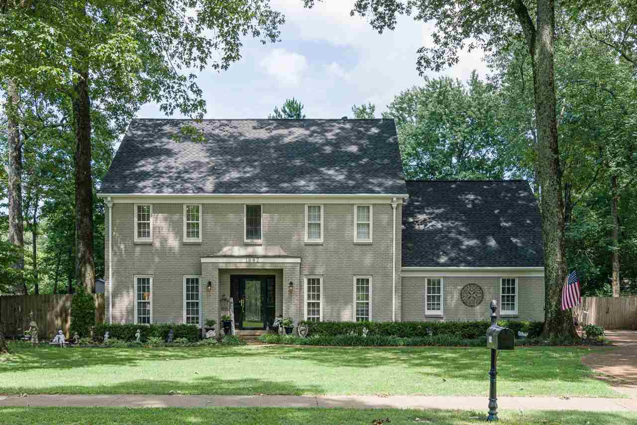 1982 Allen Court Dr - Photo 1