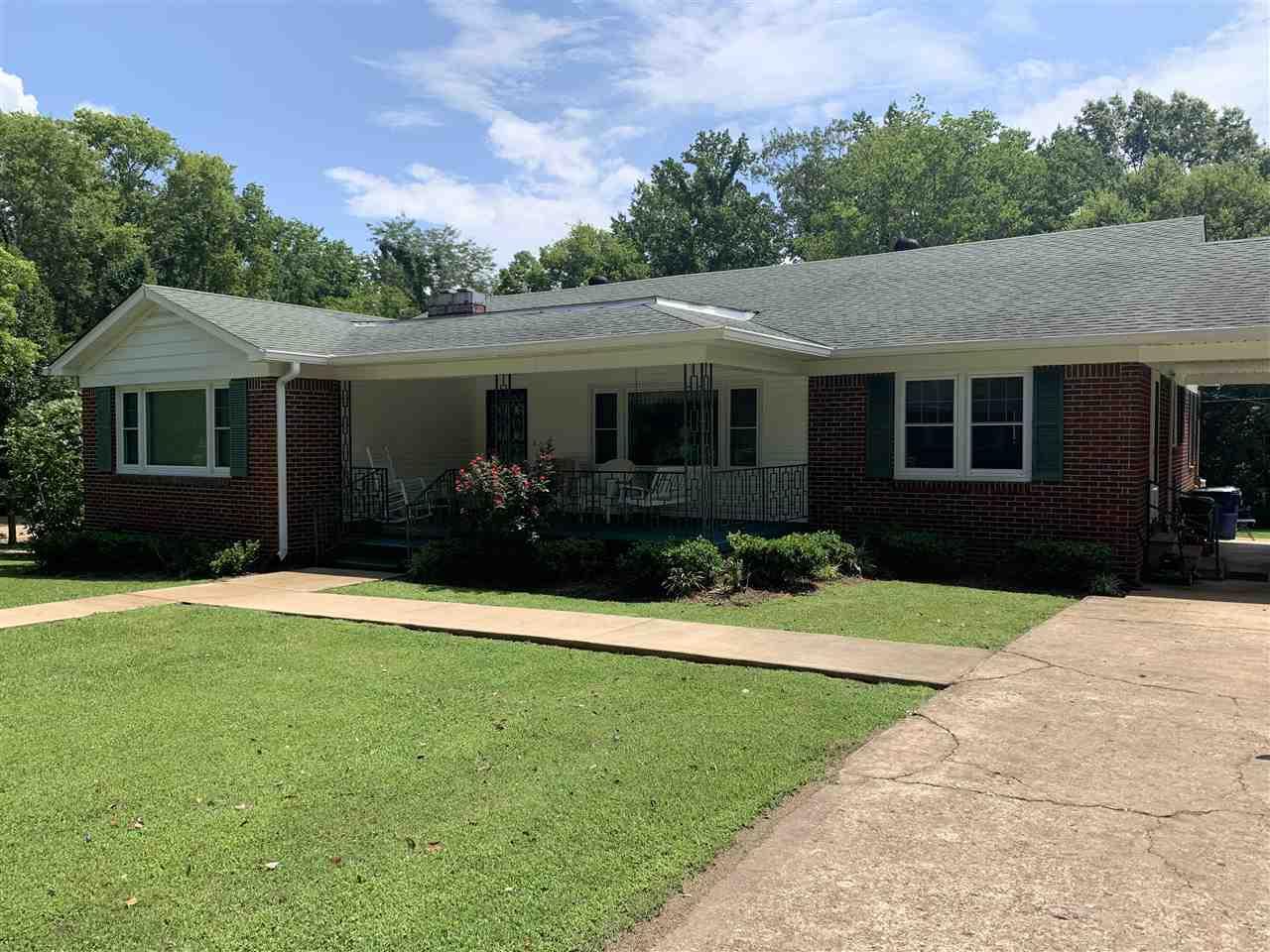 60 Mccaleb St - Photo 1