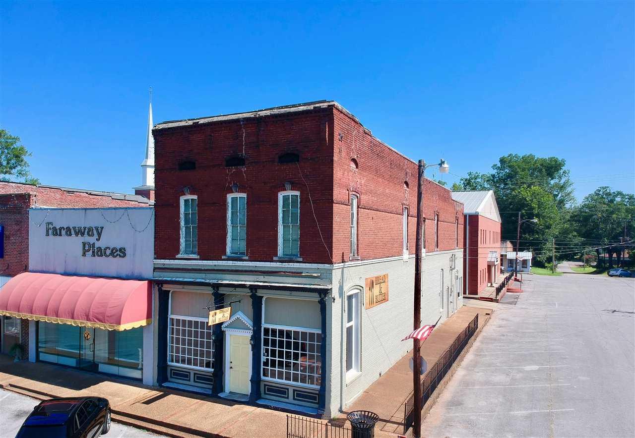 700 Main Street St - Photo 1