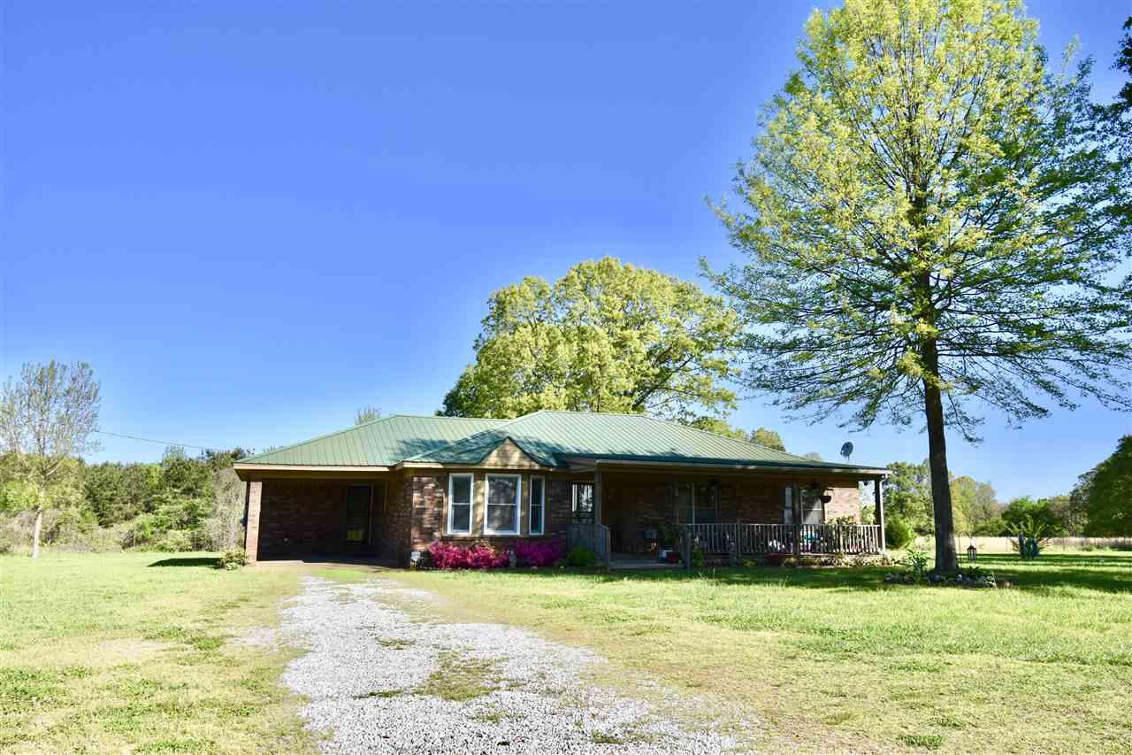 616 Old 4 Hwy - Photo 1