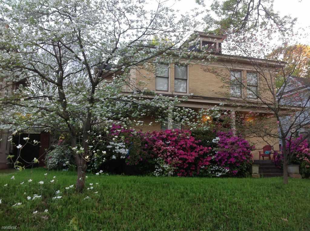 1697 Carruthers Pl - Photo 1