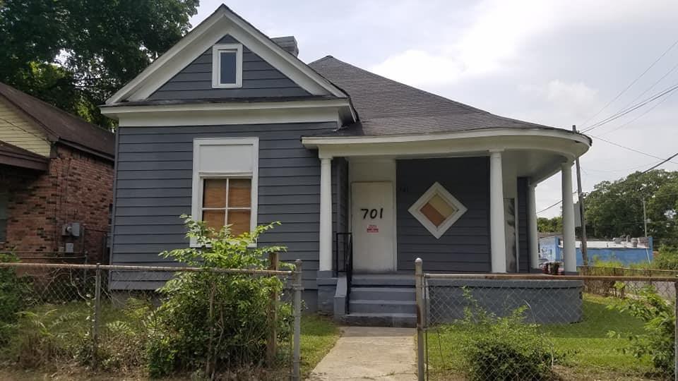 701 Leath St - Photo 1
