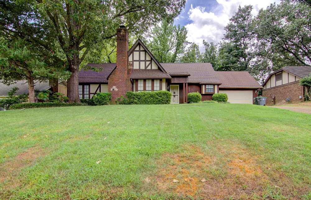8489 Kettering Dr - Photo 1