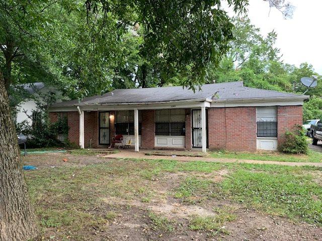 3380 Lamphier Ave - Photo 1