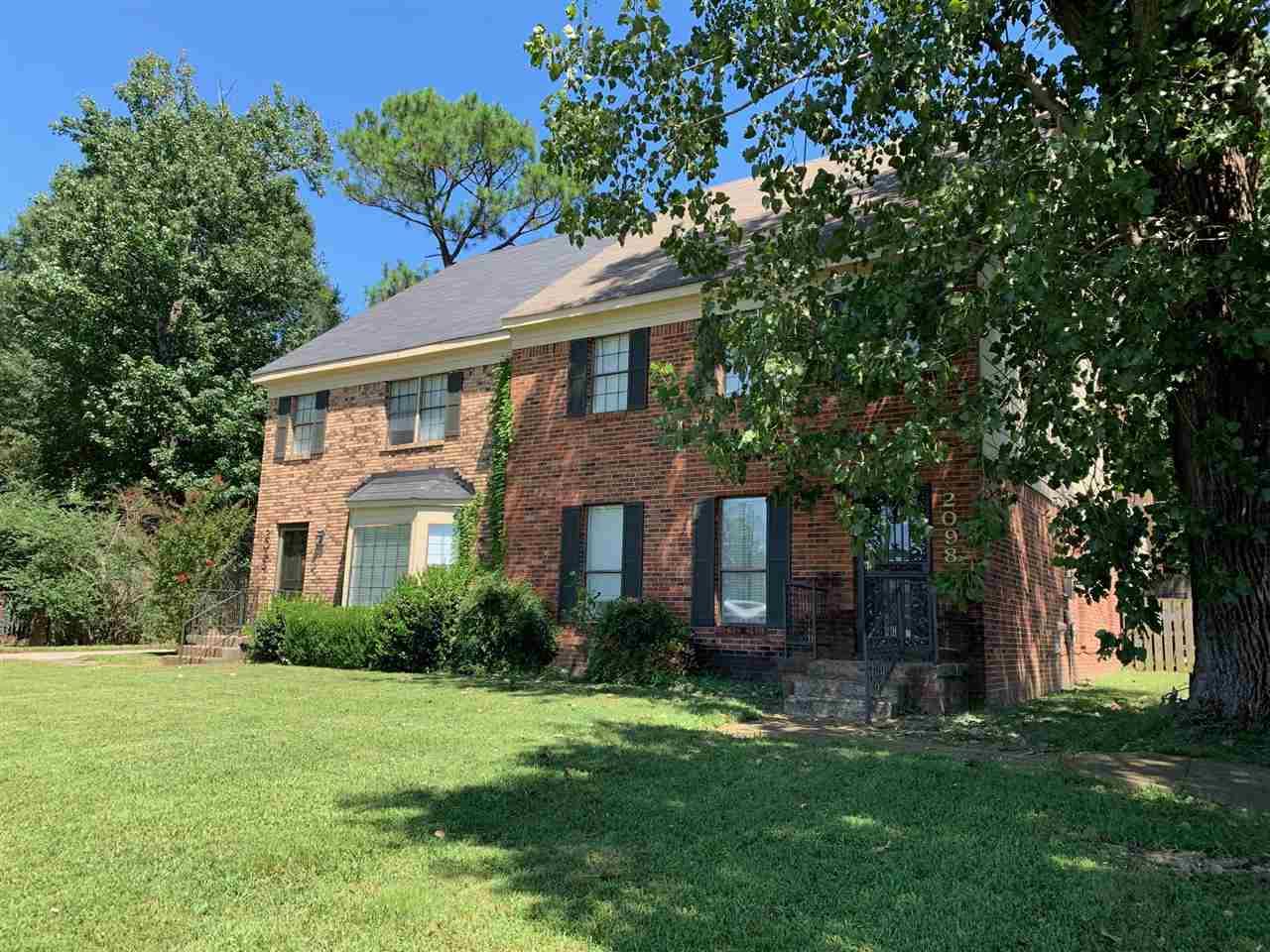 2096 Ridgeway Rd - Photo 1