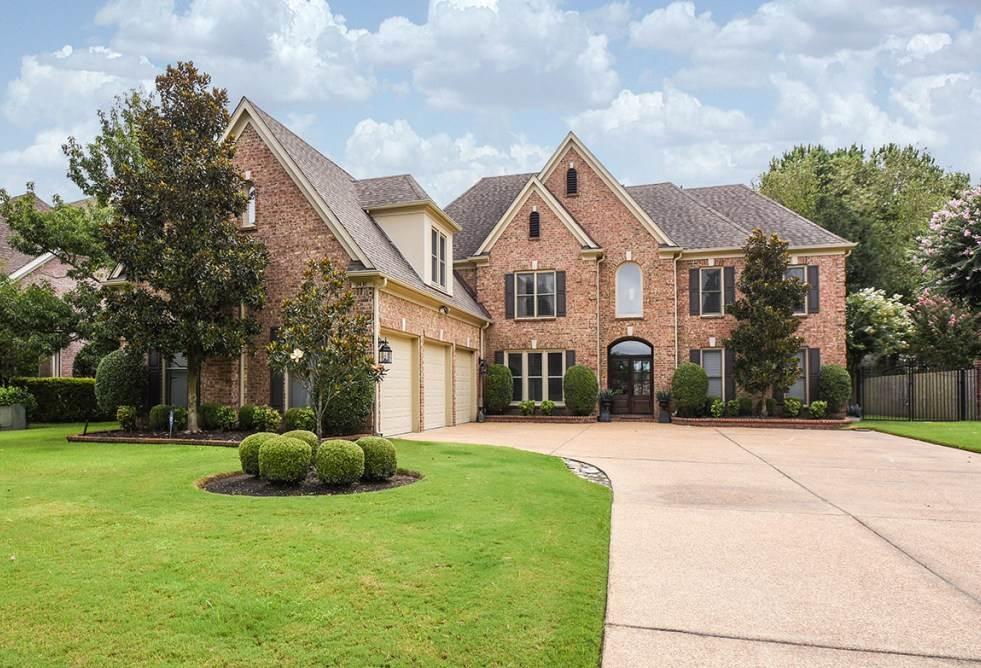 9437 Grove Trail Ln - Photo 1