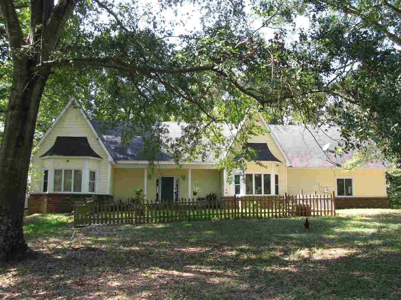 555 Dogtown Dr - Photo 1 555 Dogtown Dr - Photo 1