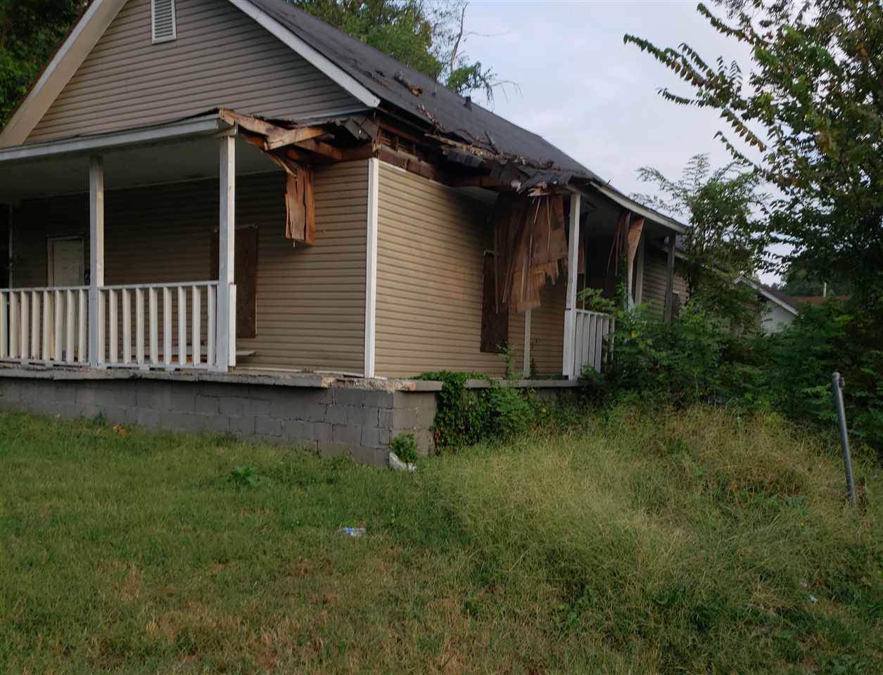 526 Lucy Ave - Photo 1