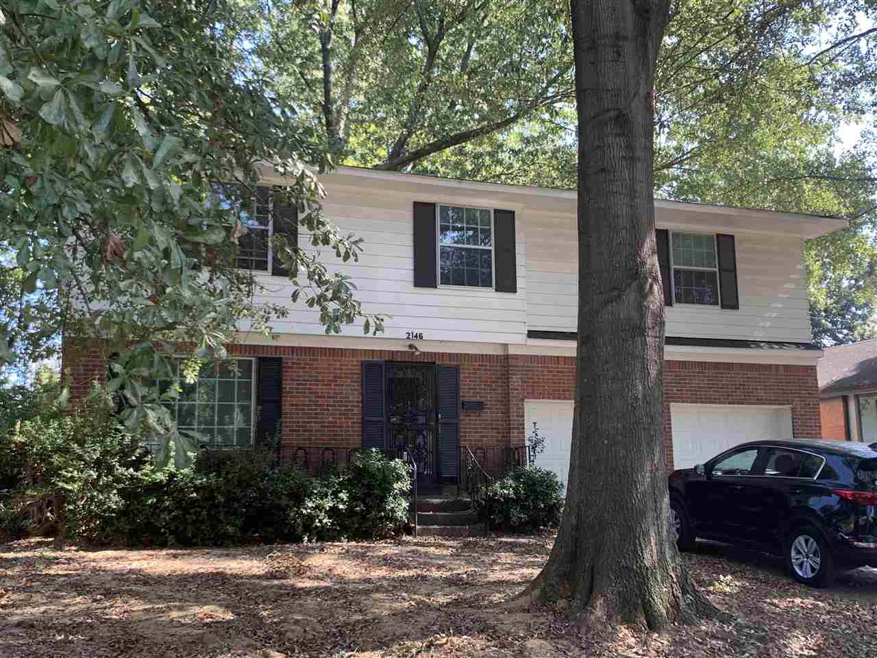 2146 Rayner St - Photo 1