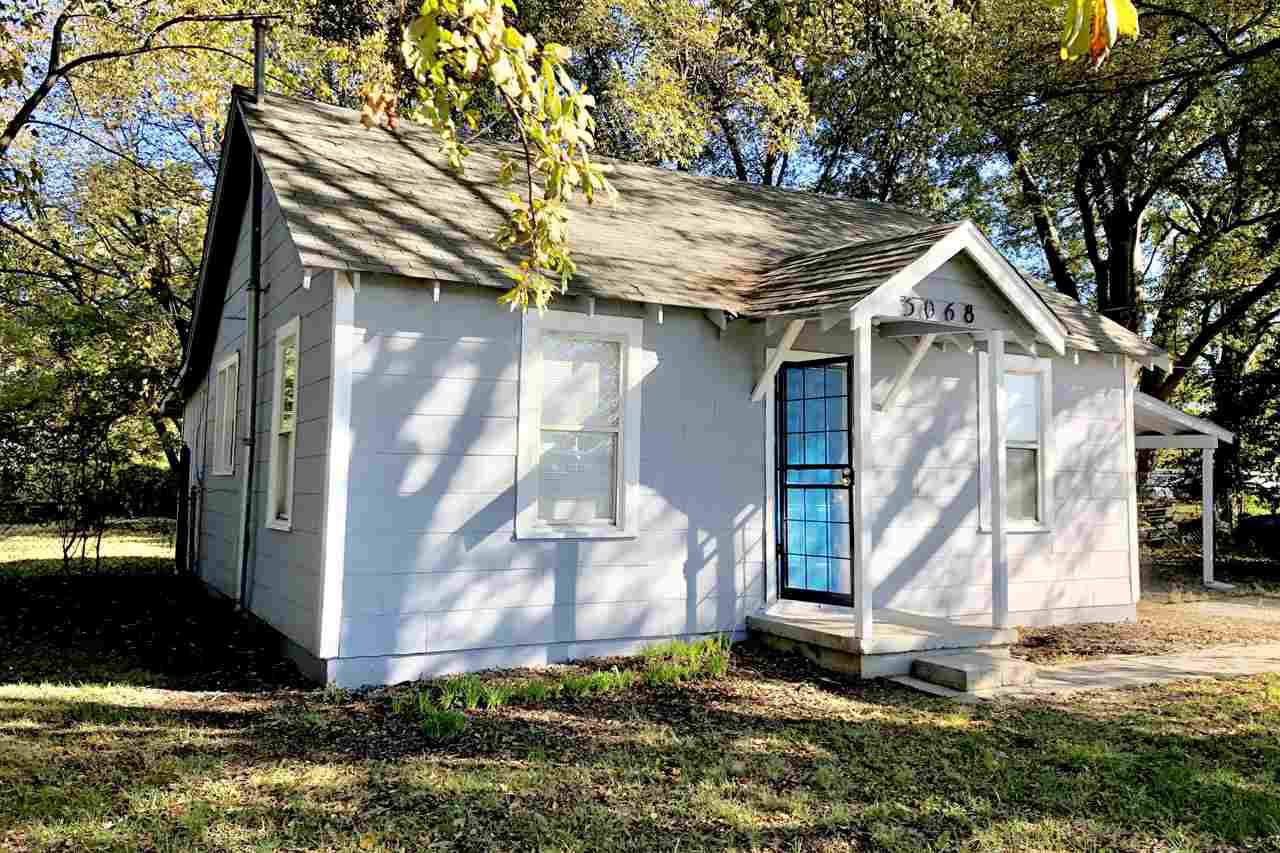 3068 Harvester Ln - Photo 1