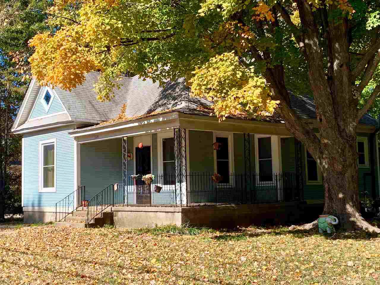 3530 Faxon Ave - Photo 1