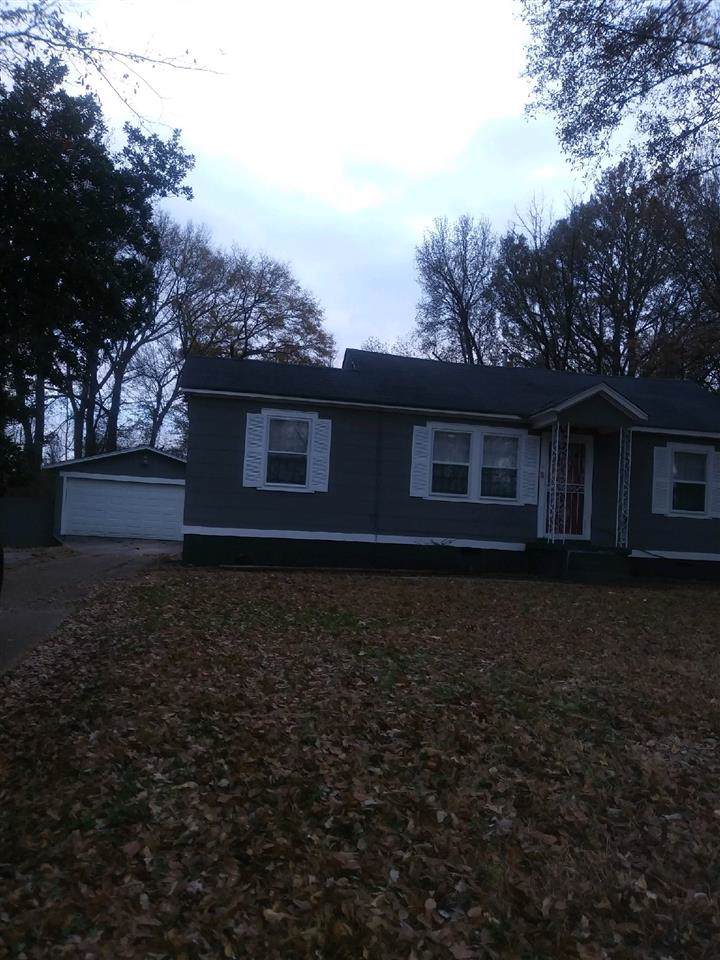103 Eastman Rd - Photo 1 103 Eastman Rd - Photo 1