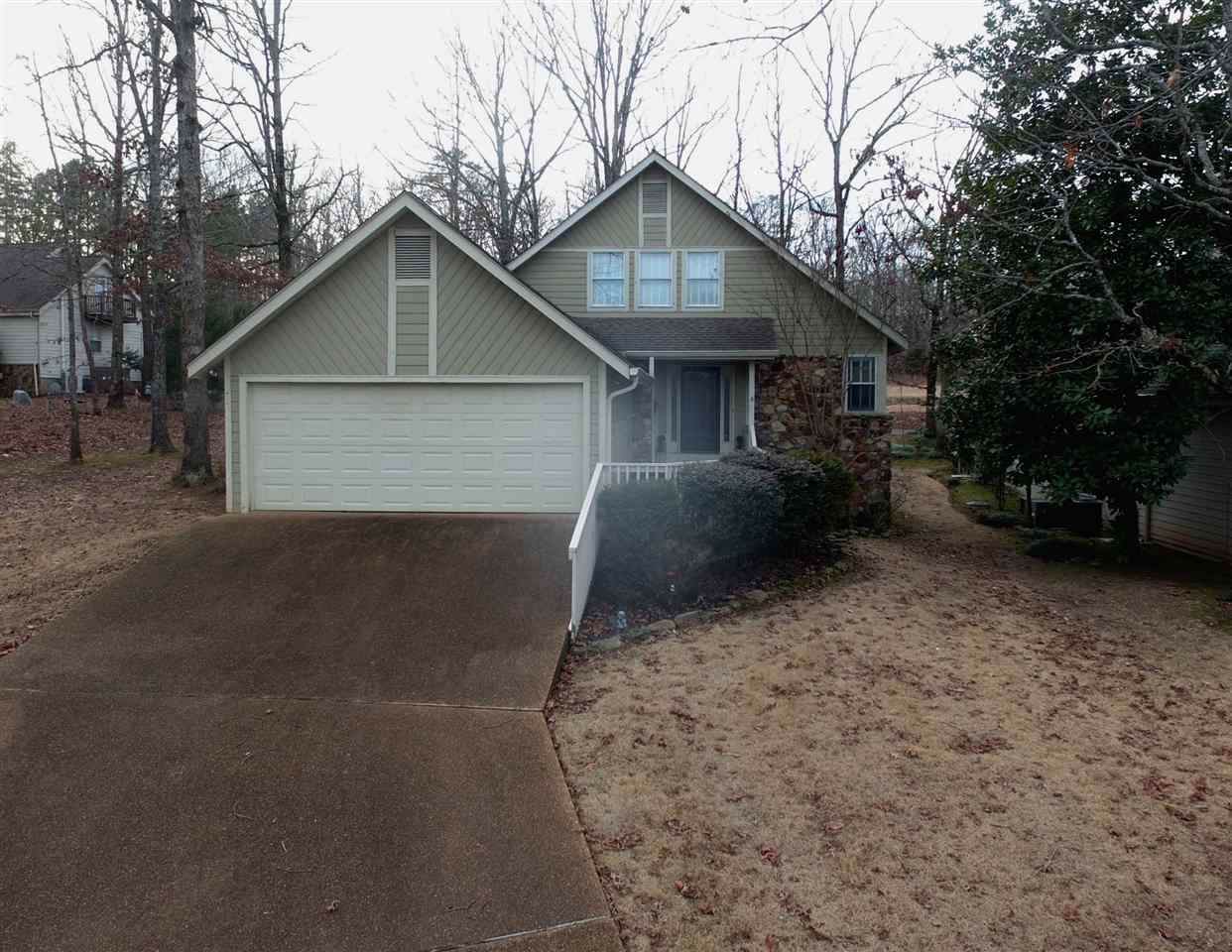 145 St. Andrews Ct - Photo 1