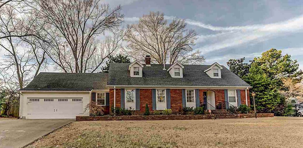4266 Waymar Dr - Photo 1