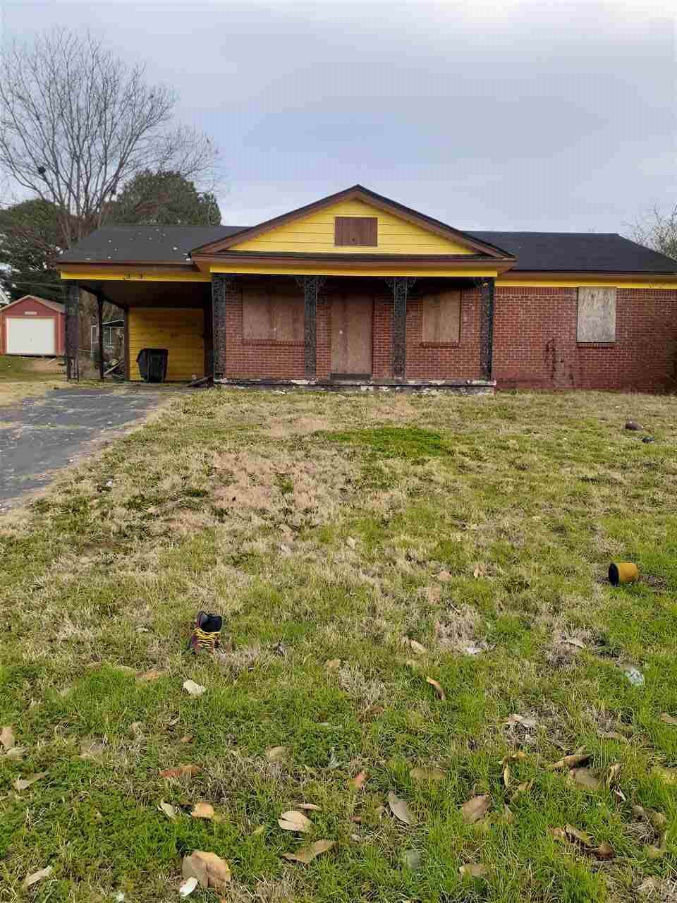 353 Mcfarland Dr - Photo 1