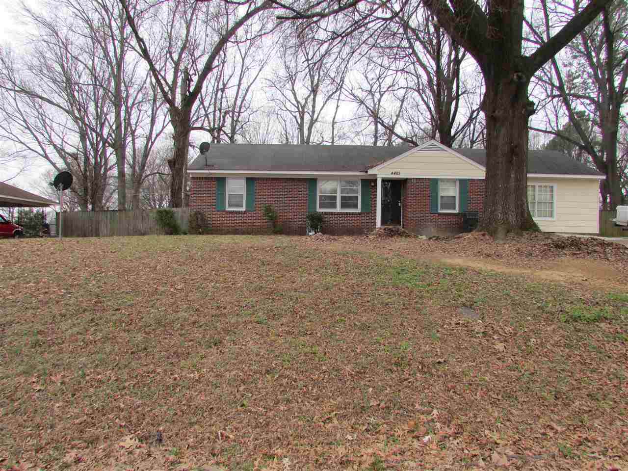4425 Ernie Dr - Photo 1