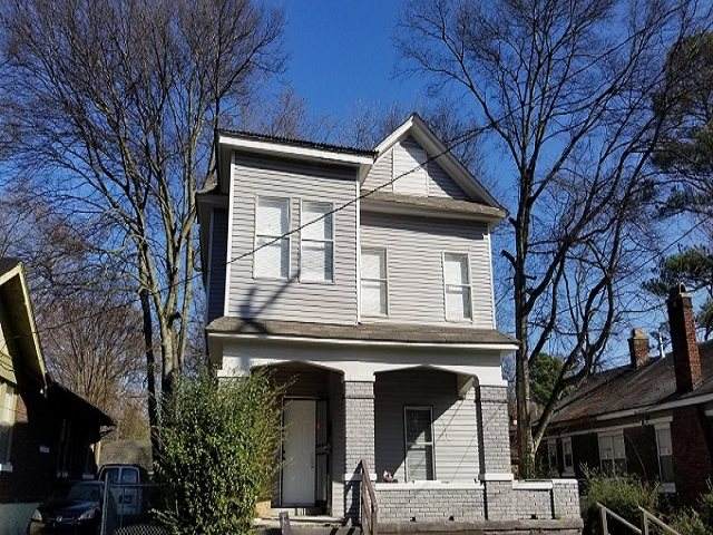 1694 Walker Ave - Photo 1