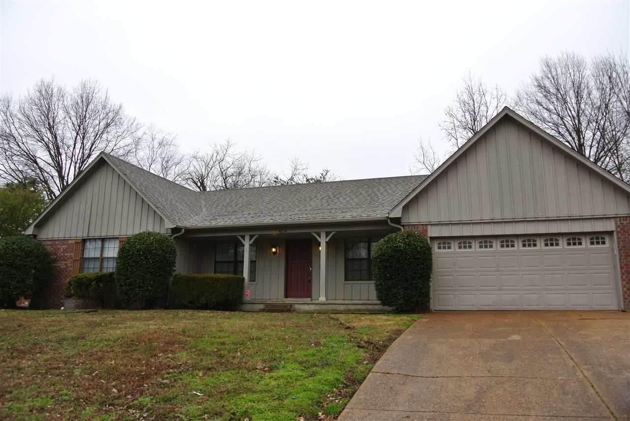 8518 Chimneyrock Blvd - Photo 1