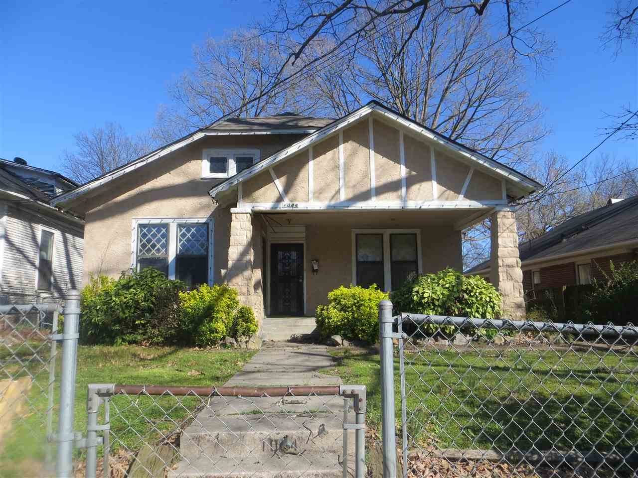 1044 Roland St - Photo 1