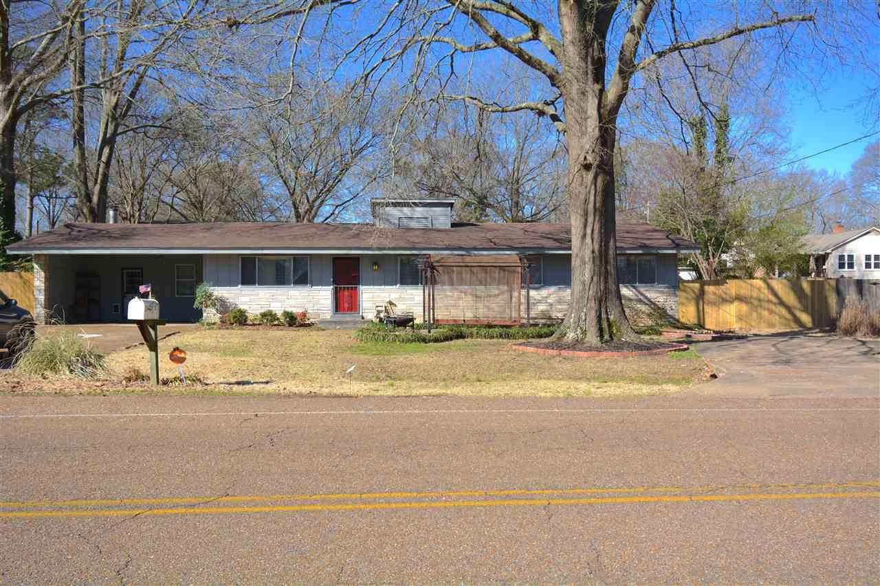 2603 Elmore Park Rd - Photo 1
