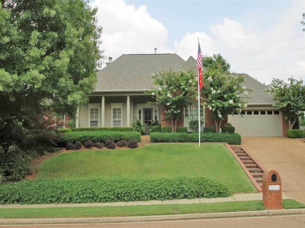 8804 Chimneyrock Blvd - Photo 1