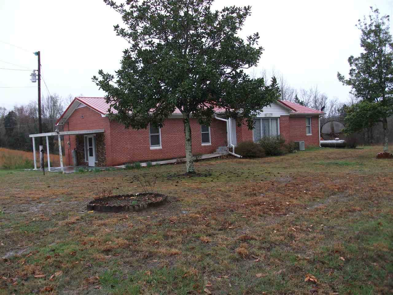 7267 Center Hill Rd - Photo 1