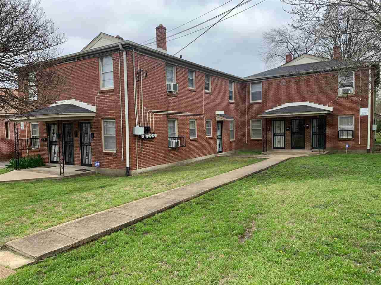 950 Willoughby St - Photo 1