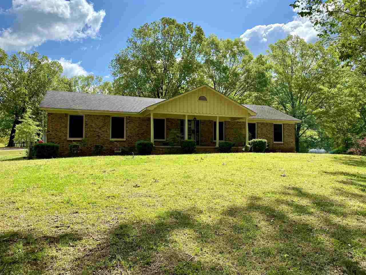 137 Coln Hill Ln - Photo 1