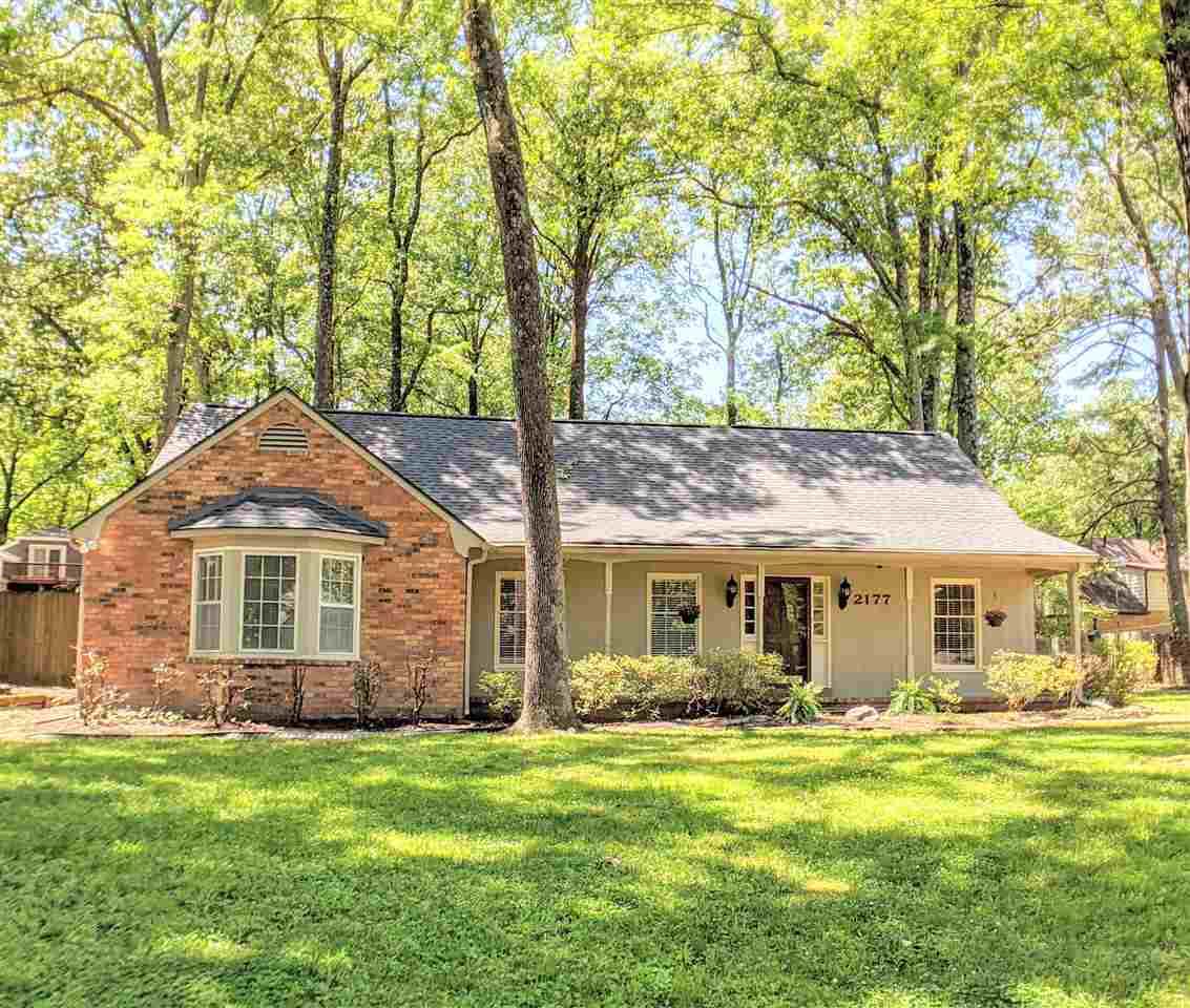 2177 Woodside Dr - Photo 1