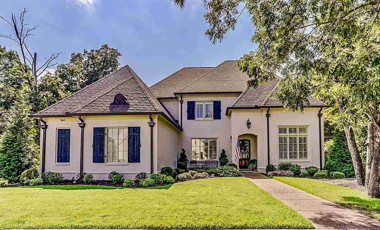 8641 Woodlane Dr - Photo 1