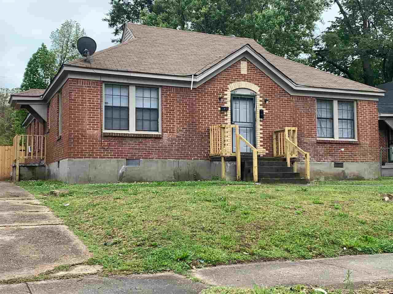 1385 Lexington Cir - Photo 1 1385 Lexington Cir - Photo 1