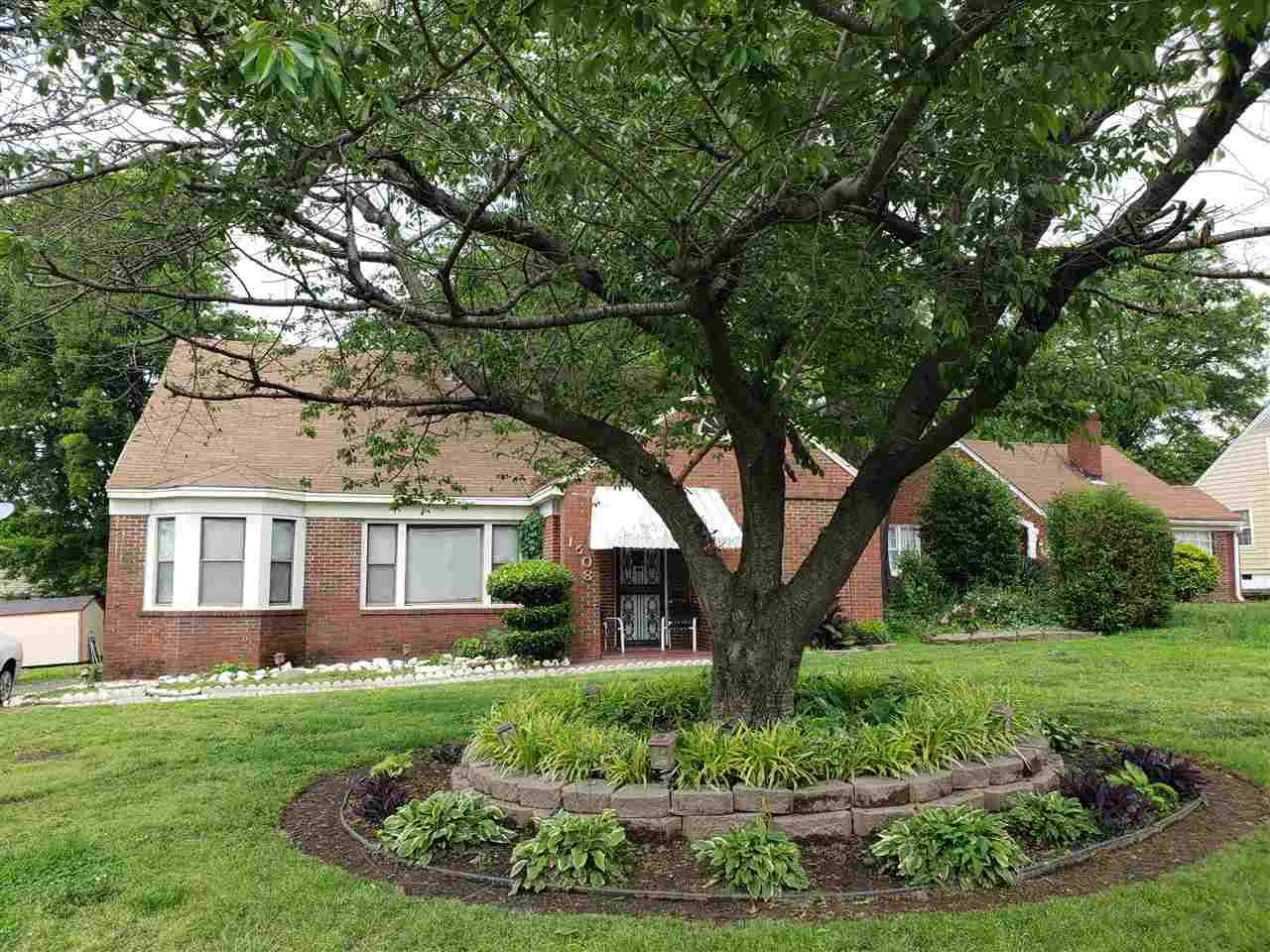 1608 Vollintine Ave - Photo 1 1608 Vollintine Ave - Photo 1