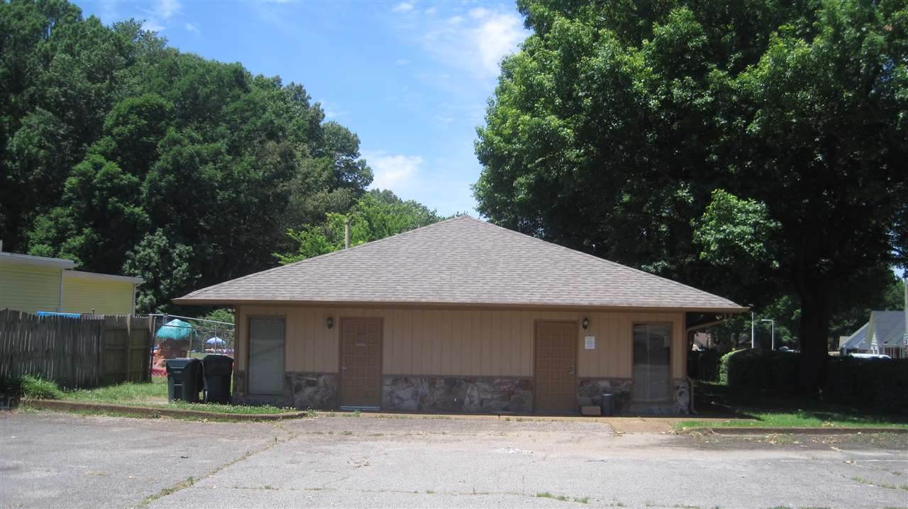 2989 Elmore Park Rd - Photo 1